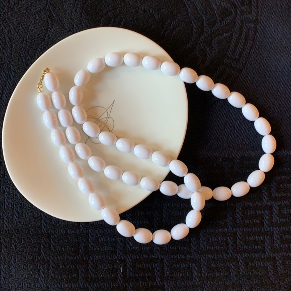 Vintage Monet White oval resin long bead necklace